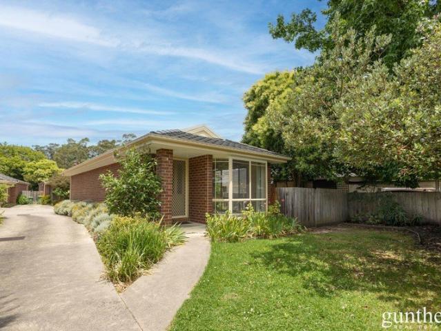 Easy Living in the Heart of Healesville