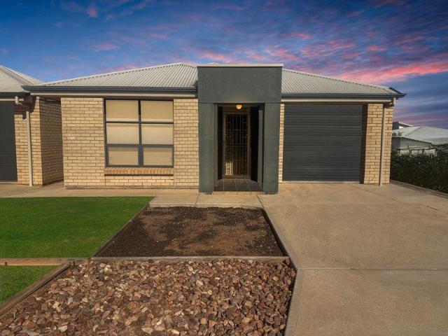 Easy Living in the Heart of Ocean Eyre