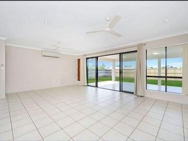 Easy Living in the Heart of Mount Low!