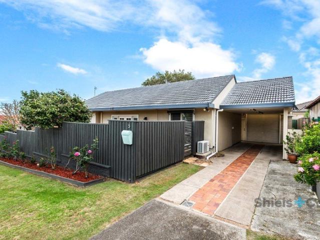 Easy Living in the Heart of Speers Point