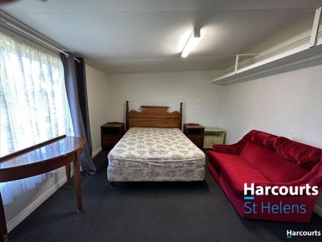 Easy Living in the Heart of Town