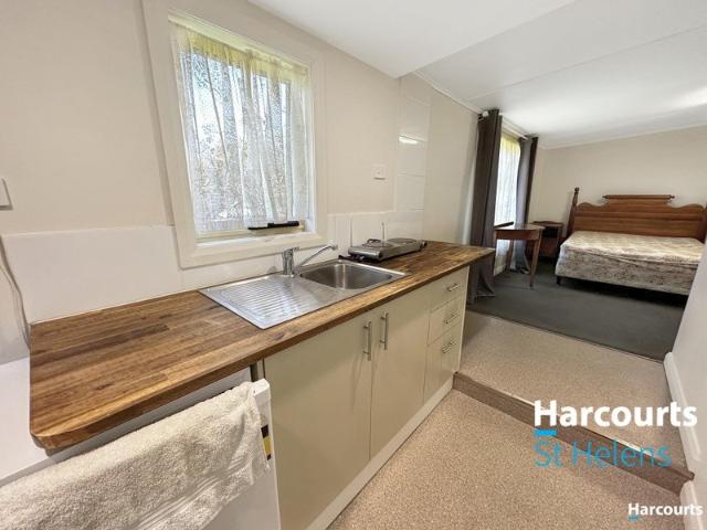 Easy Living in the Heart of Town