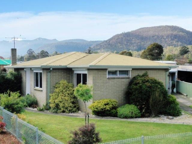 Easy Living in the Heart of the Derwent Valley