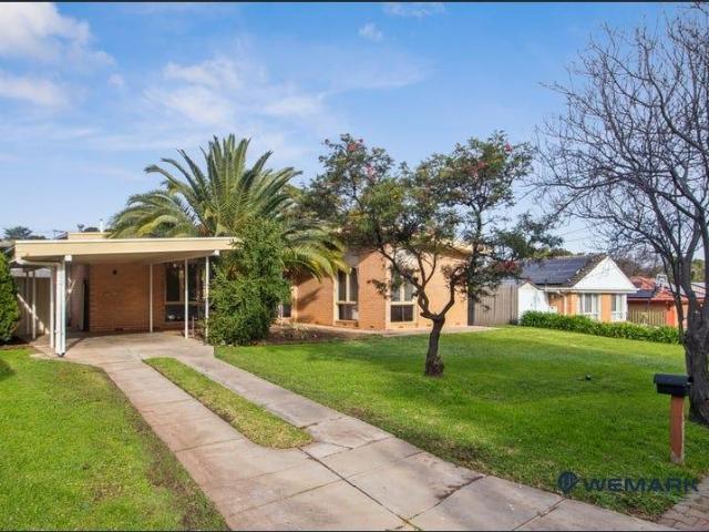Easy Living in the Heart of Valley View