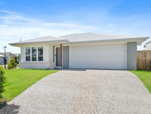 Easy Living in a Central Logan Reserve Pocket