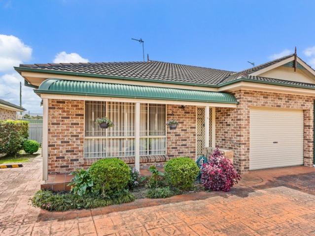 EASY LIVING IN A CONVENIENT LOCATION