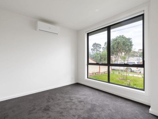Easy Living in a Lifestyle Location