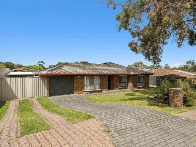Easy Living In A Location That Has It All!