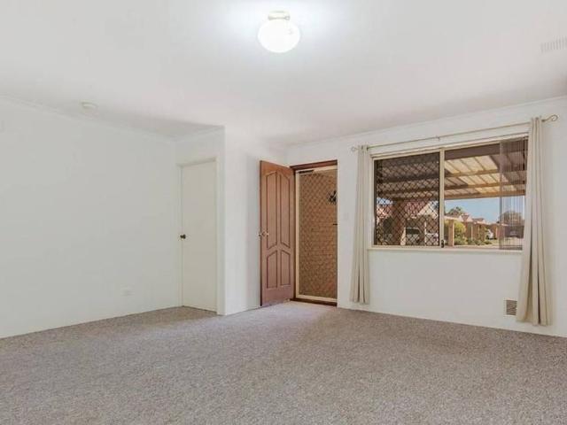 Easy Living in a Peaceful Over 55s Community