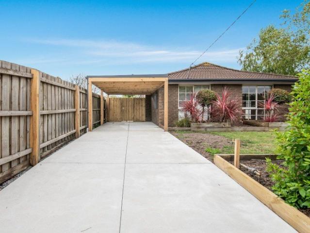Easy Living in a Prime Pearcedale Location