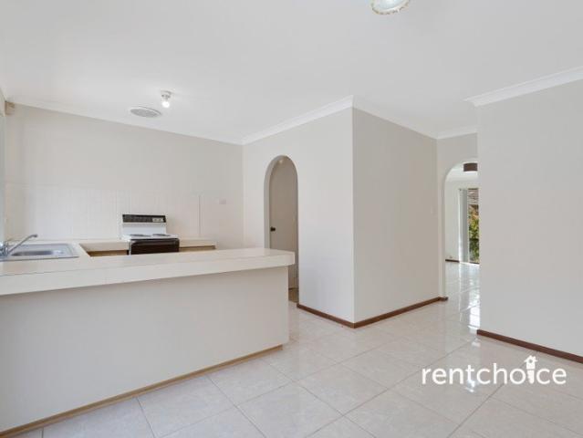 Easy Living in a Prime Yokine Location