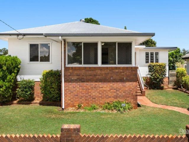 Easy Living in a Sought After Harristown Pocket