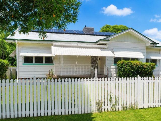 Easy Living in a Spacious Family Home