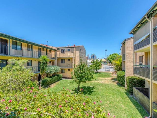 Easy Living in a Vibrant Location!
