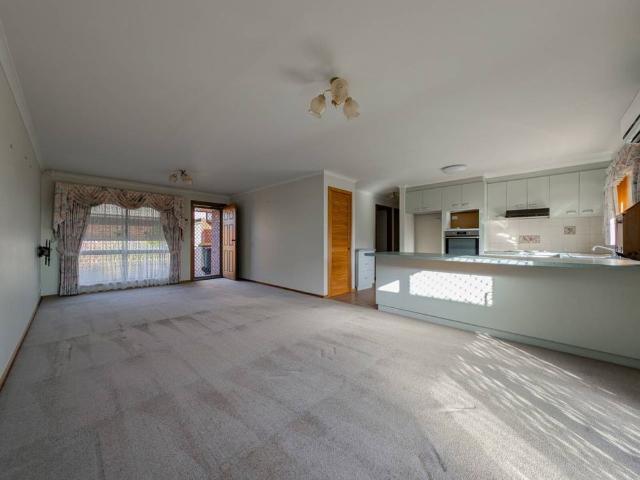 Easy Living in a Well Appointed Unit