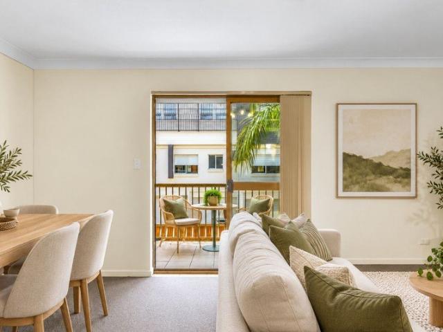 Easy Living in an Enviable Location