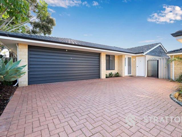 Easy Living in an Exceptionally Convenient Riverton Location