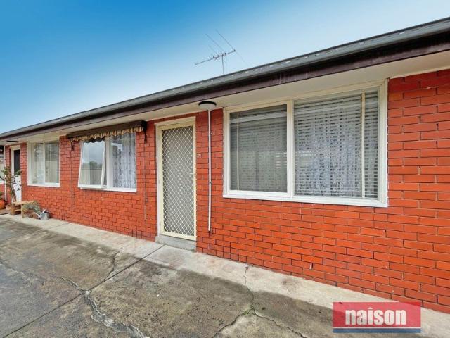 Easy living in comfortable location