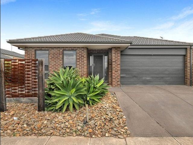 Easy living in convenient location