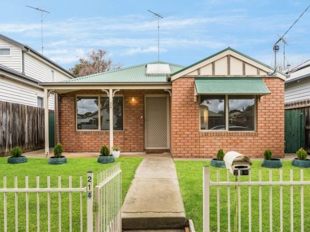 Easy Living in Sought After East Geelong
