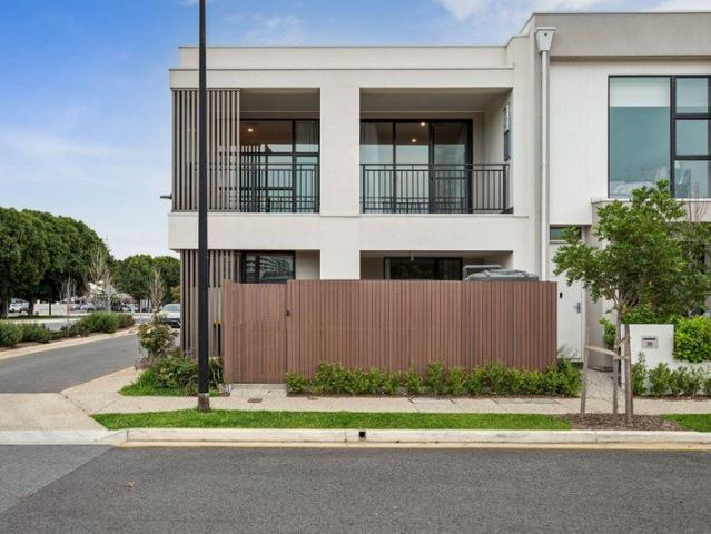 Easy Living in Style