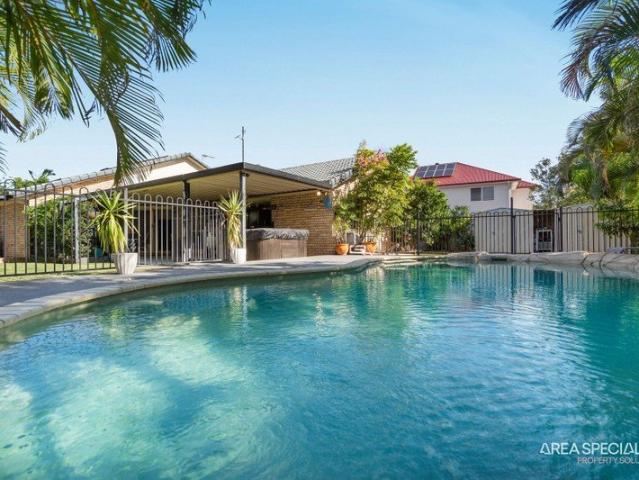 Easy Living Lifestyle with Pool, Carport & Side Access