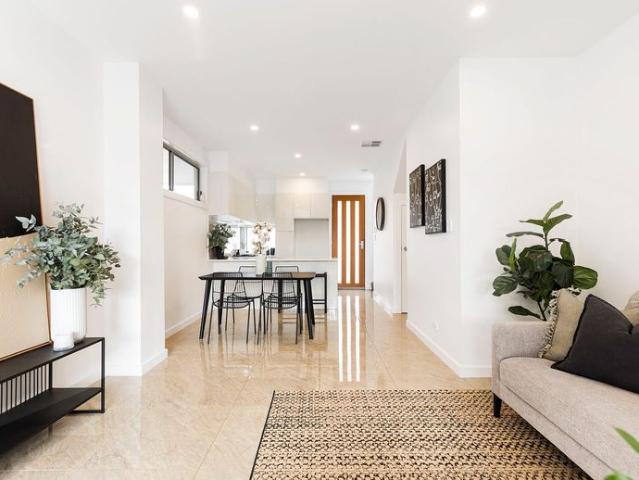 Easy Living, Minutes from the City