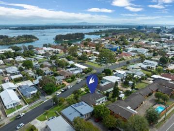 Cobark, Gloucester County - Garden, Parking