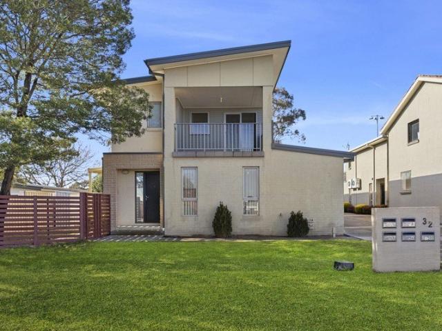 Easy Living Starts Here Contemporary Comfort in a Peaceful Setting