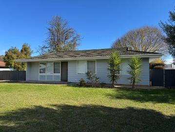 Easy Living Starts Here Neat 3 Bedroom Home Close to Everything