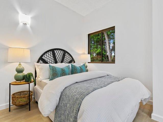 Easy living studio overlooking the gardens and creek