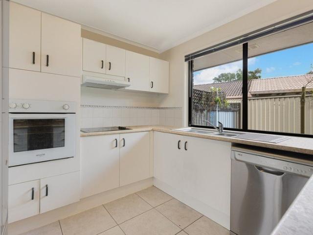 Easy single level living in the heart of Banora Point