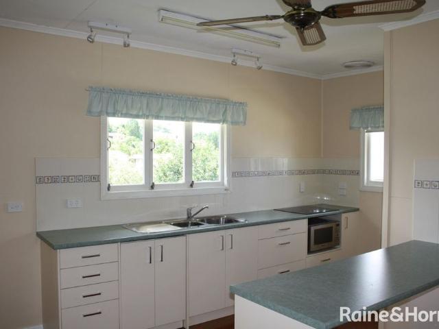 Easy & Spacious Living in a Prime Location!