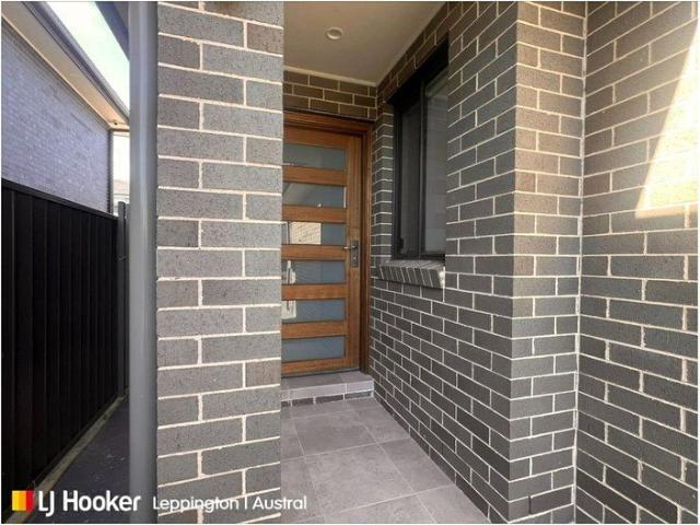 EASY TO MAINTAIN FLAT | PRIME LOCATION