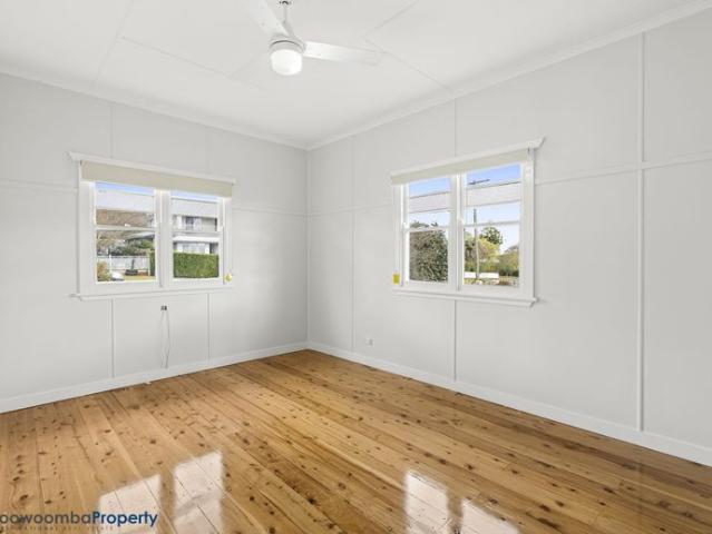 Easy to maintain, this three bedroom timber home will surely impress