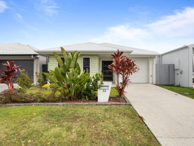 Easy 3 Bedroom Buy. Move in ASAP!