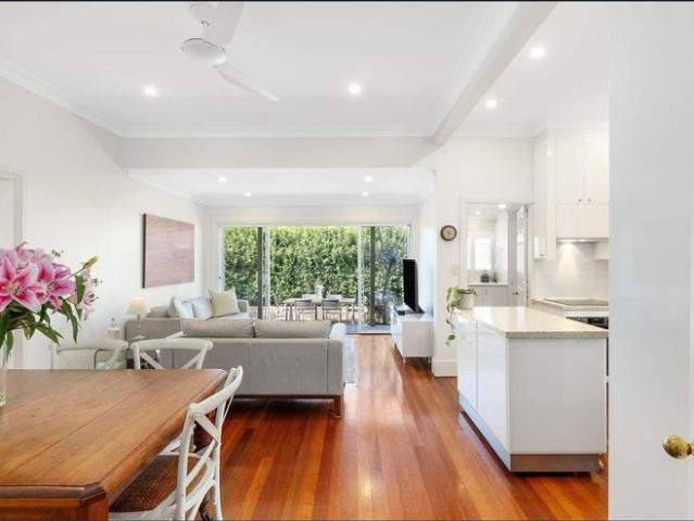 Easycare Bungalow in Lifestyle Location
