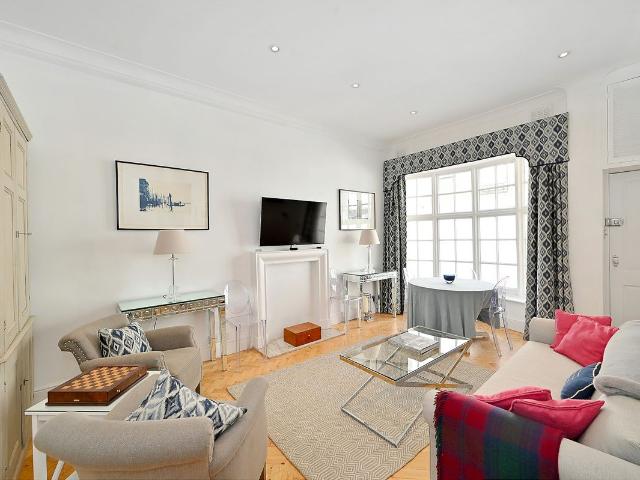 Eaton Terrace Mews, Belgravia, London SW1W, 1 bed detached house to rent, £5,416 pcm | PrimeLocation