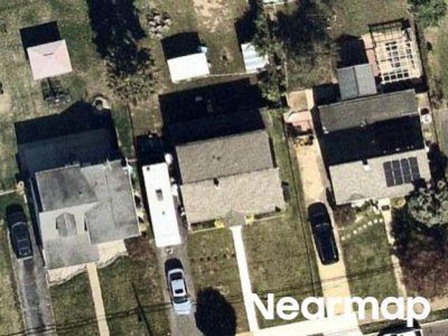 Eaton Ave