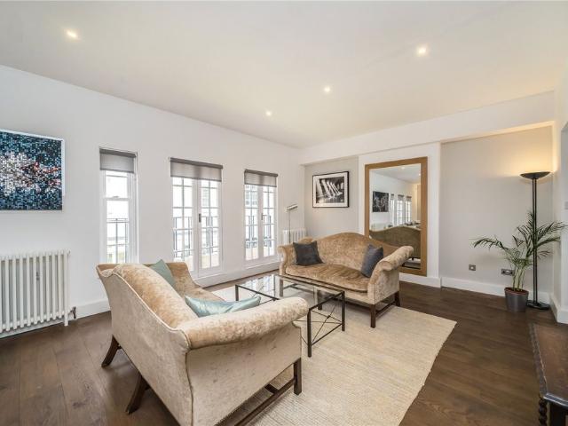 Eaton Mews North, Belgravia, SW1X, London