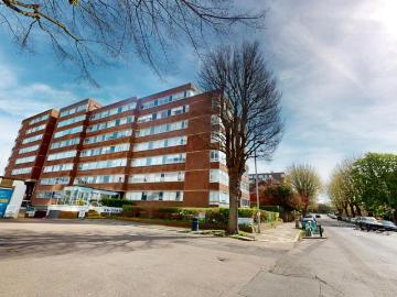 Eaton Road, Hove, BN3 1 bed flat to rent £1,450 pcm £335 pw