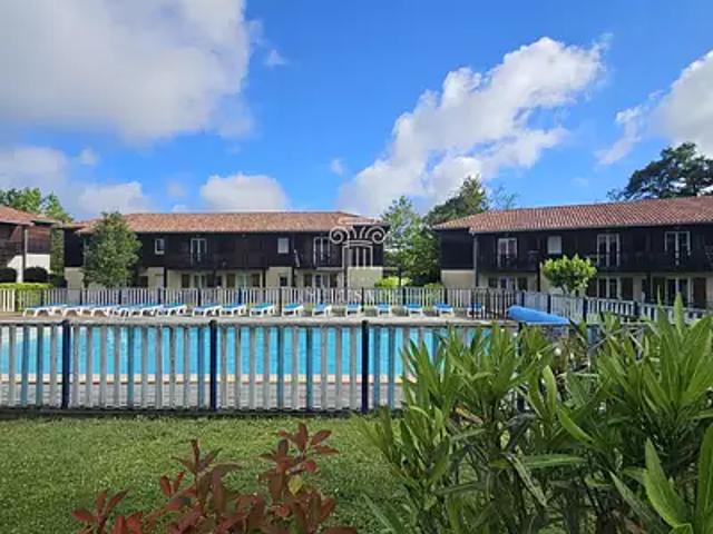 Eauze 32800 Achat / Vente appartement 3 pièces t3 au dernier étage piscine