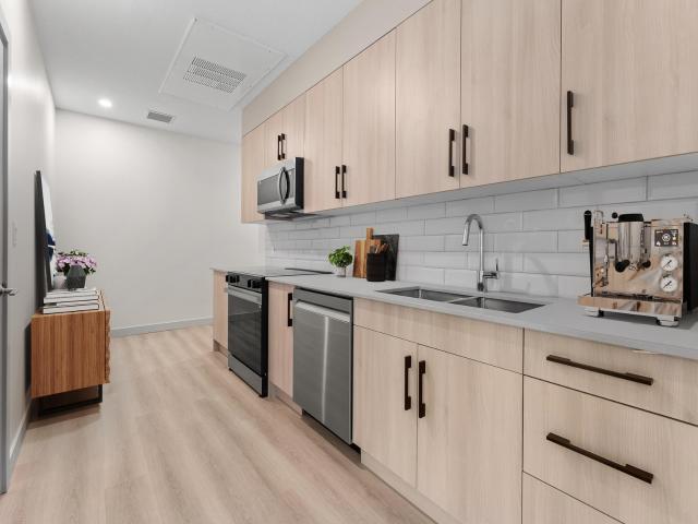 Eau Claire Residences 1 Bed Apartment for Rent