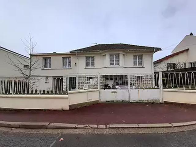 Eaubonne 95600 Achat / Vente maison 7 pièces t7 au dernier étage