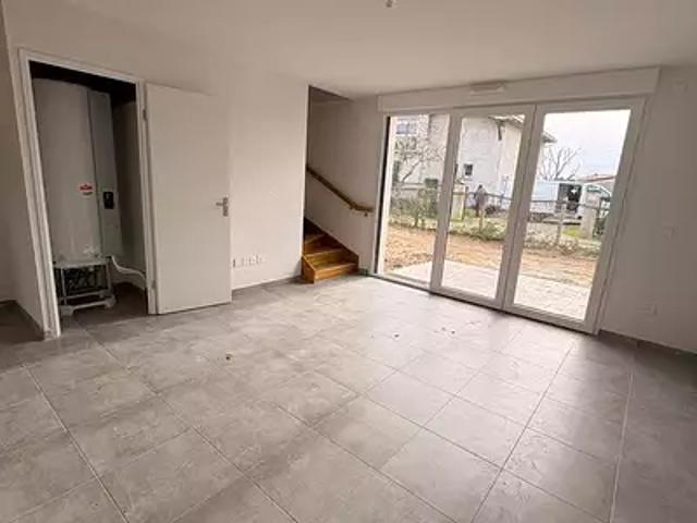 Eaunes 31600 Location appartement 3 pièces t3 terrasse