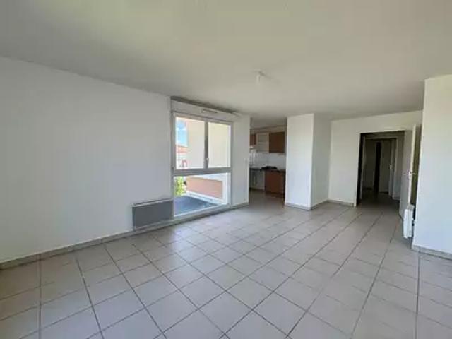 Eaunes 31600 Location appartement 3 pièces t3 au dernier étage