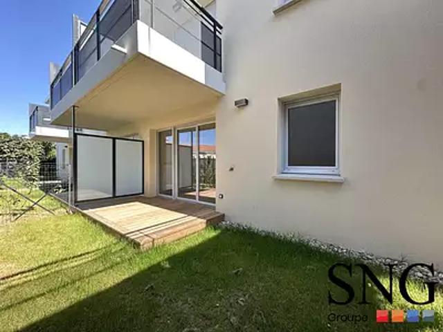 Eaunes 31600 Location appartement 2 pièces t2 terrasse parking
