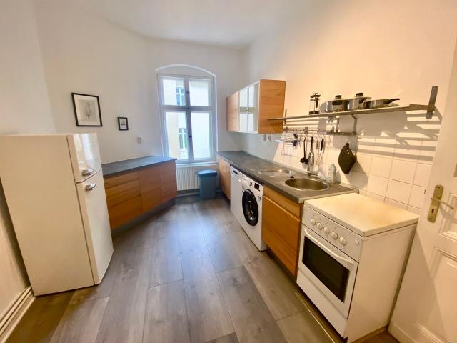 'EBONY' beautiful 2 room apartment in super location in Friedrichshain, Berlin Amsterdam Apartments for Rent