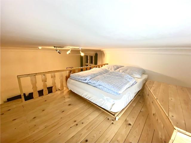 'EBONY' beautiful 2 room apartment in super location in Friedrichshain, Berlin Amsterdam Apartments for Rent