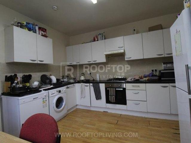 Ebor Place 6 bed house share to rent £3,378 pcm £780 pw